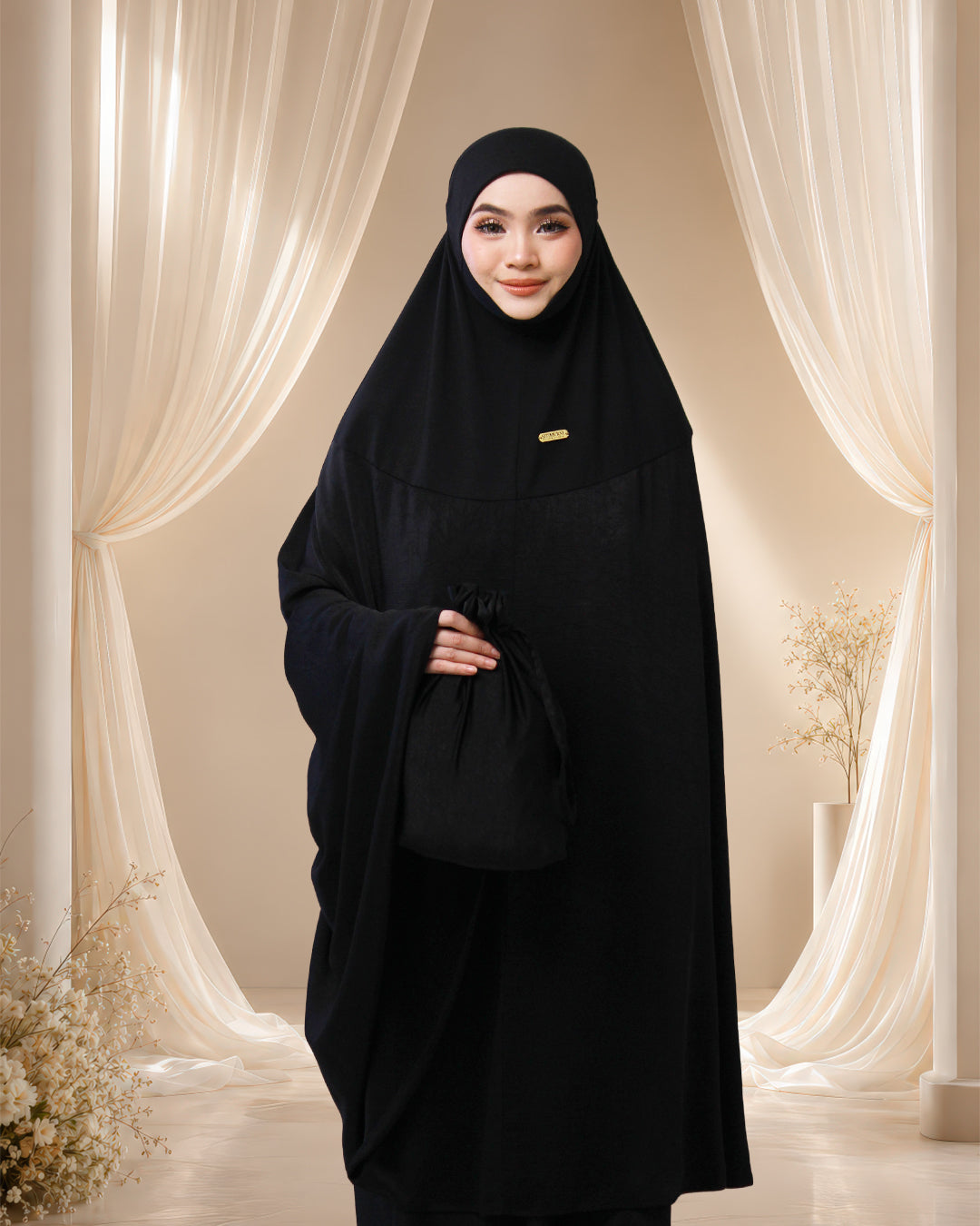 ALWANI IN LEATHER BLACK