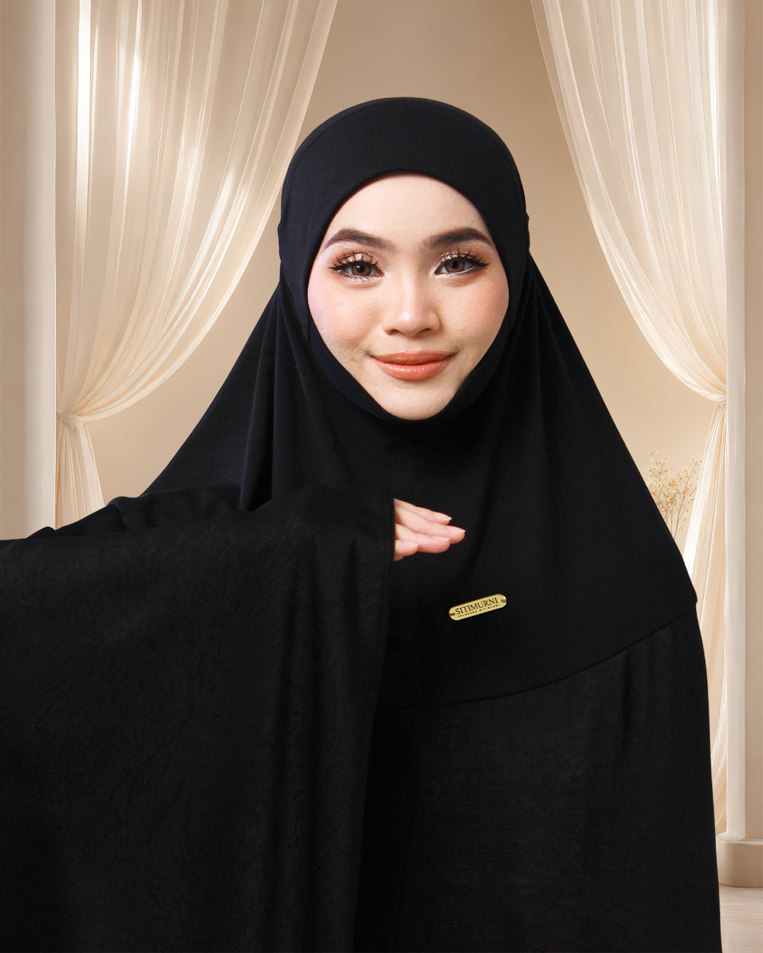 ALWANI IN LEATHER BLACK