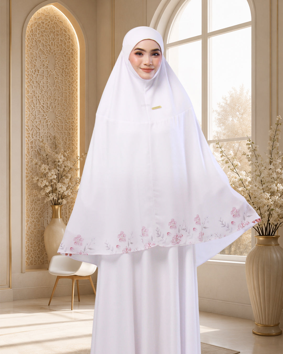 LUMEIRA IN WHITE