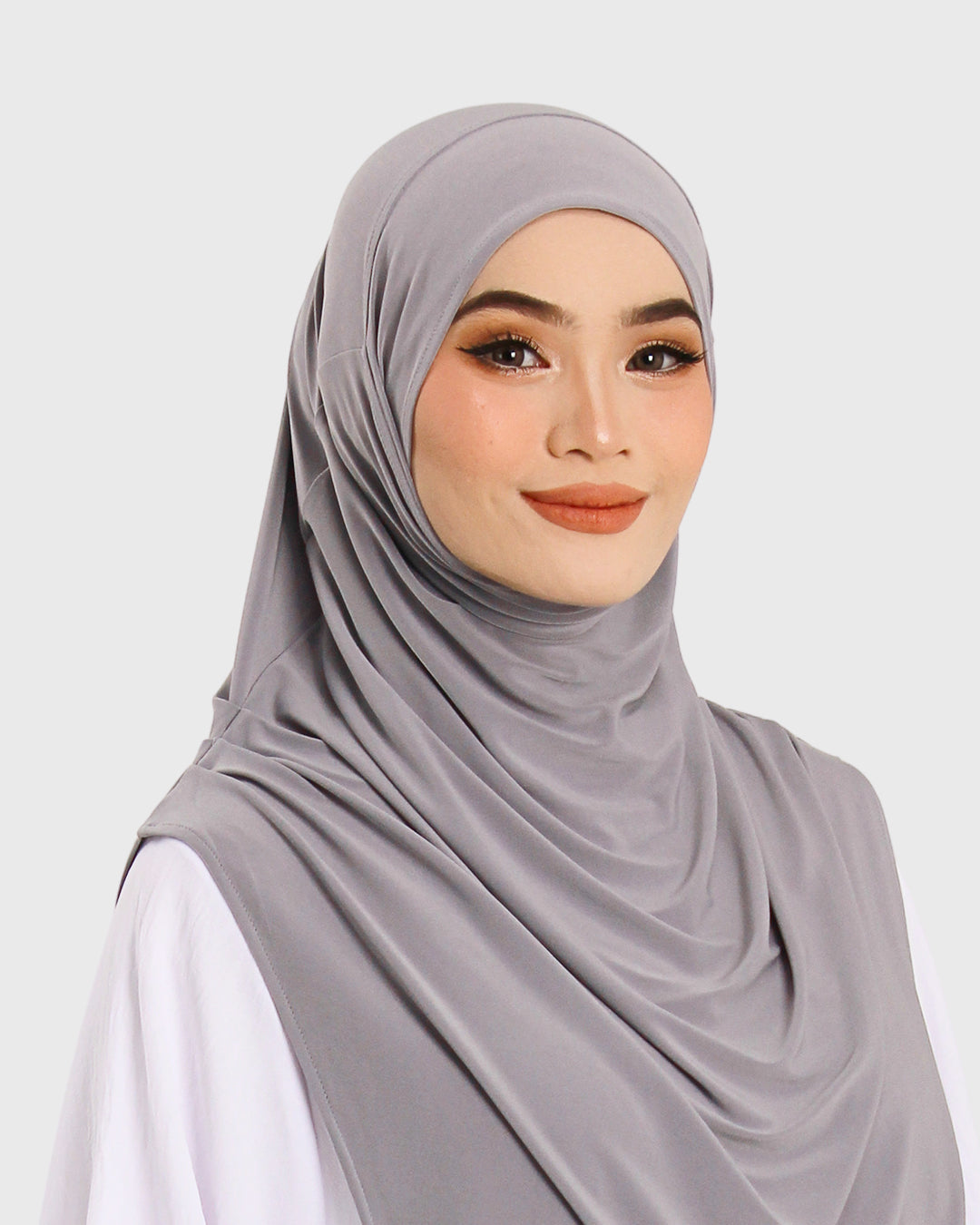 MARIYA IN SILVER GREY