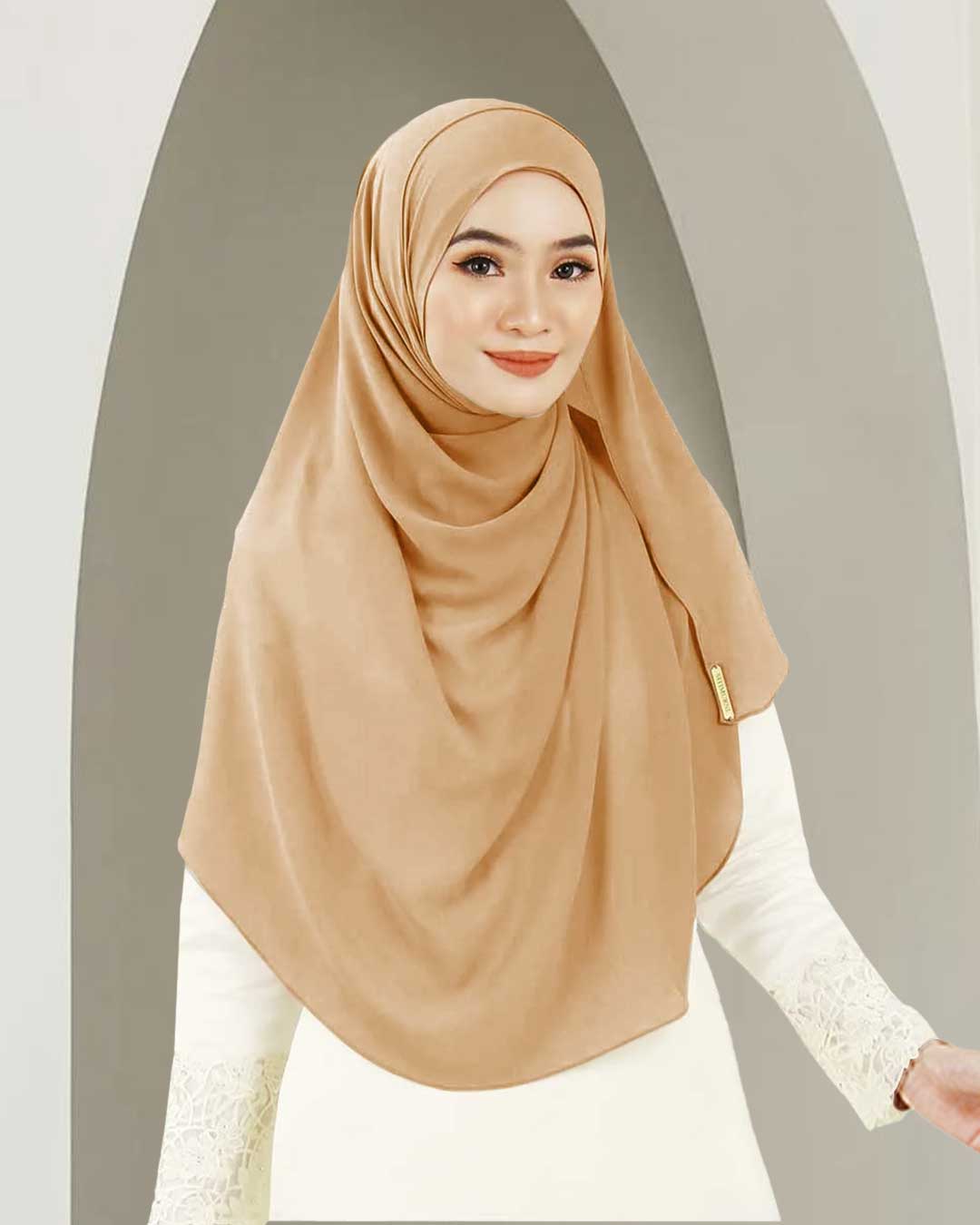 NUFA ALLURA DUBAI IN NUDE