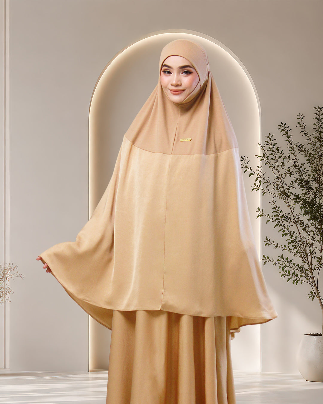 NUR UMRA IN BLUSH NUDE