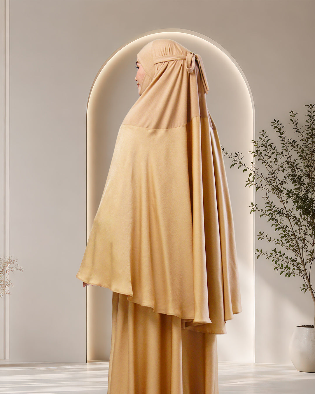NUR UMRA IN BLUSH NUDE