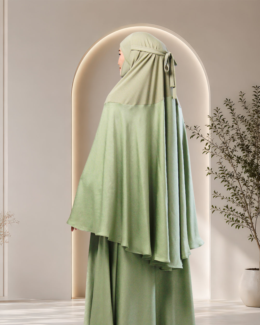 NUR UMRA IN JADE GREEN