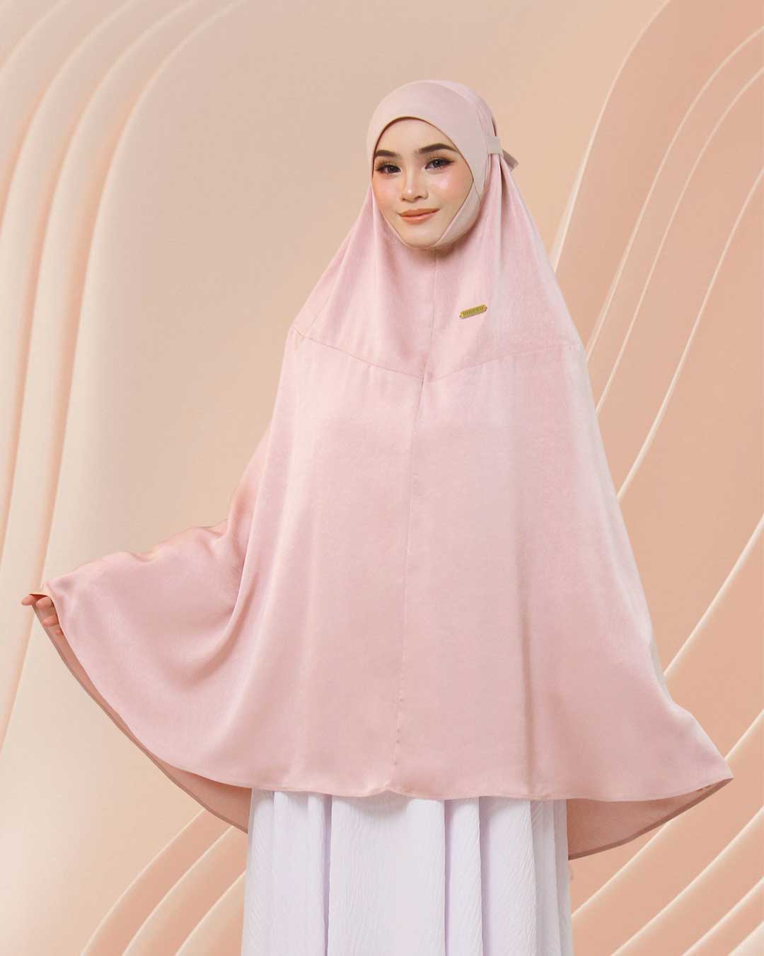NUR HUMAIRAH IN NECTAR PINK