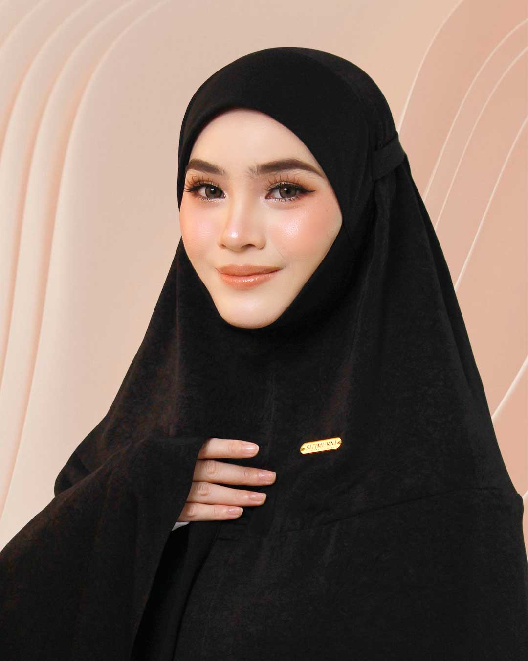 NUR HUMAIRAH IN WINTER BLACK