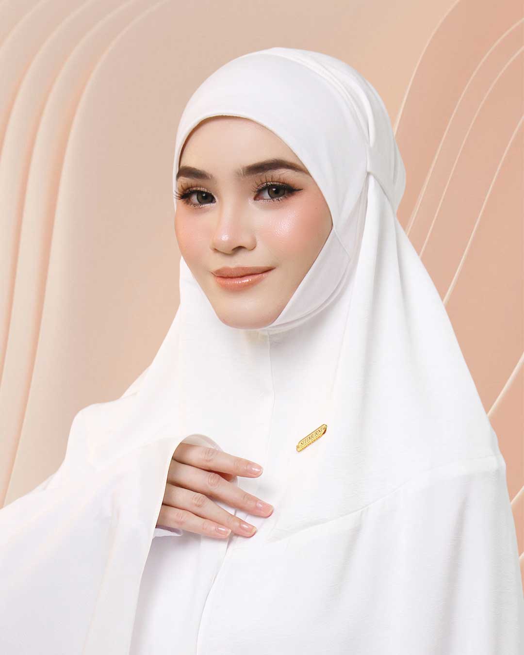 NUR HUMAIRAH IN WINTER WHITE