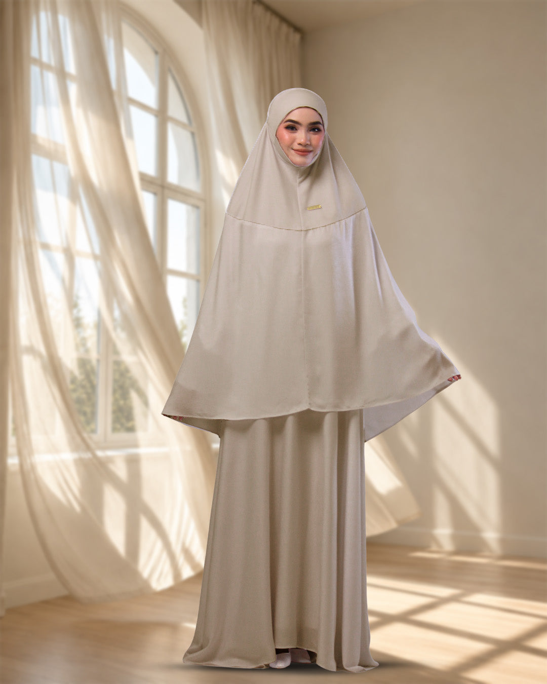 NUR UMRA IN CREAM
