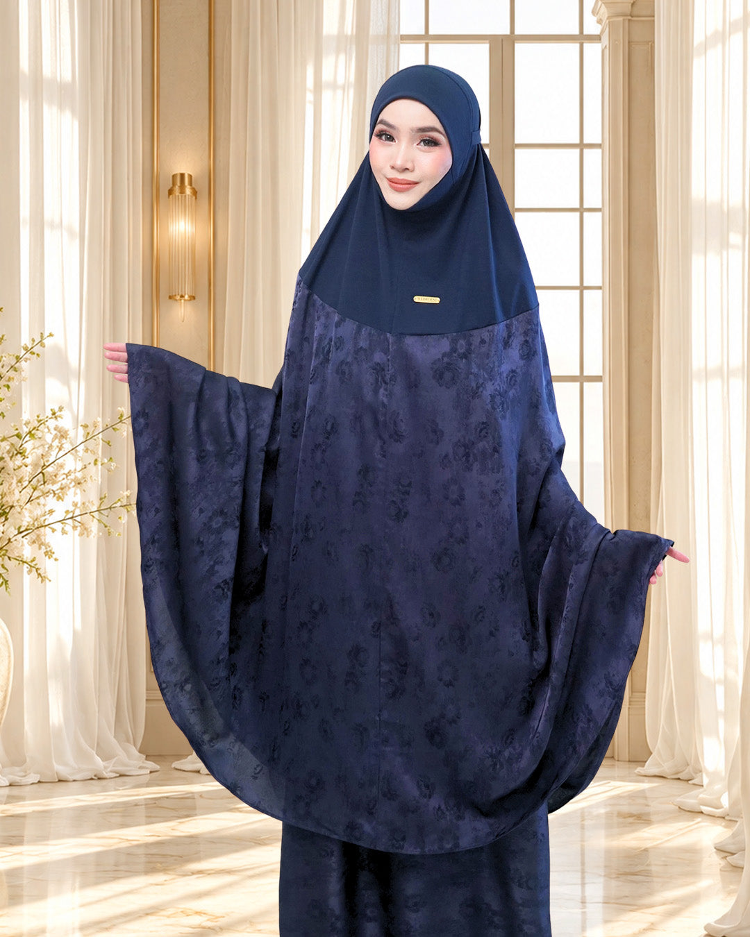 AURA KESUMA IN NAVY