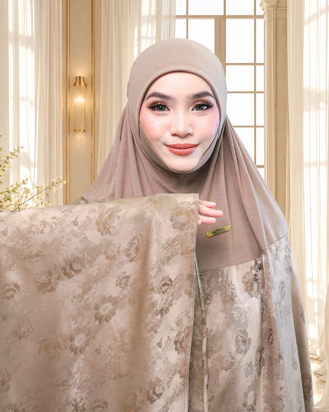 AURA KESUMA IN DARK SAND
