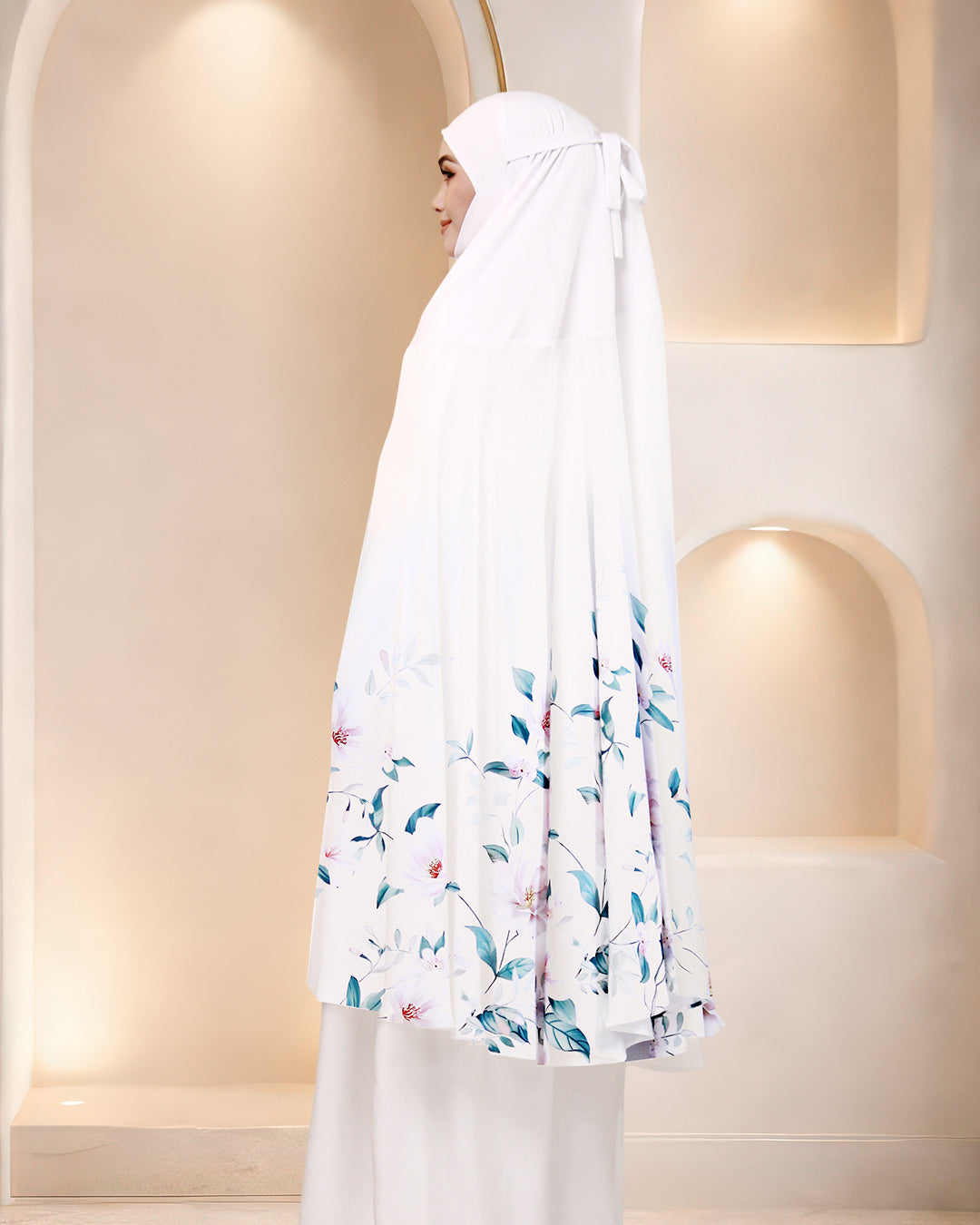 QAIREEN ALYA IN WHITE