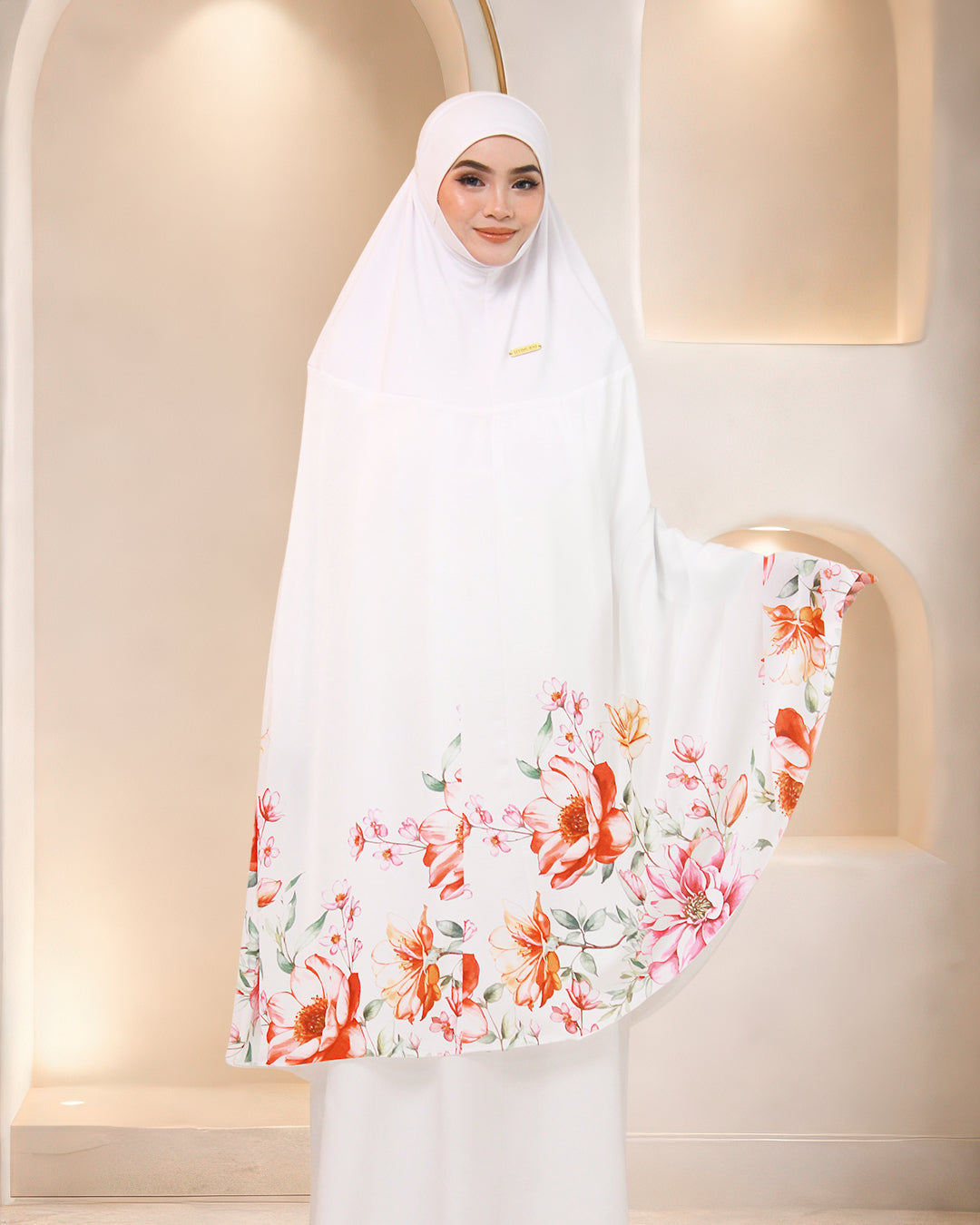 SAFIYYA IN WHITE