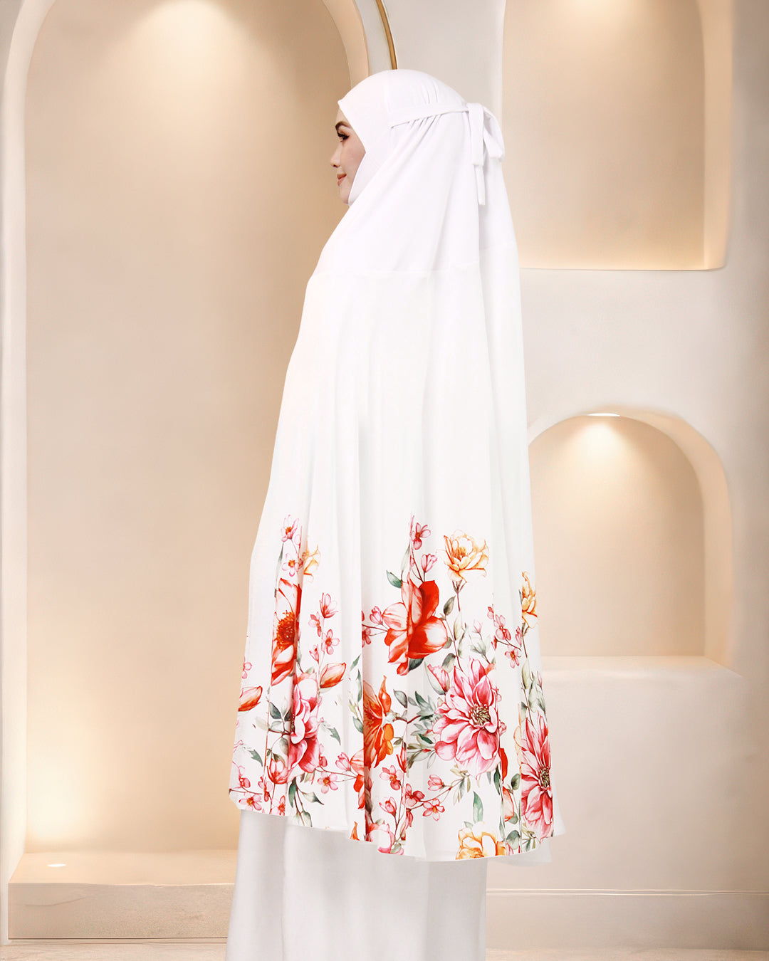 SAFIYYA IN WHITE