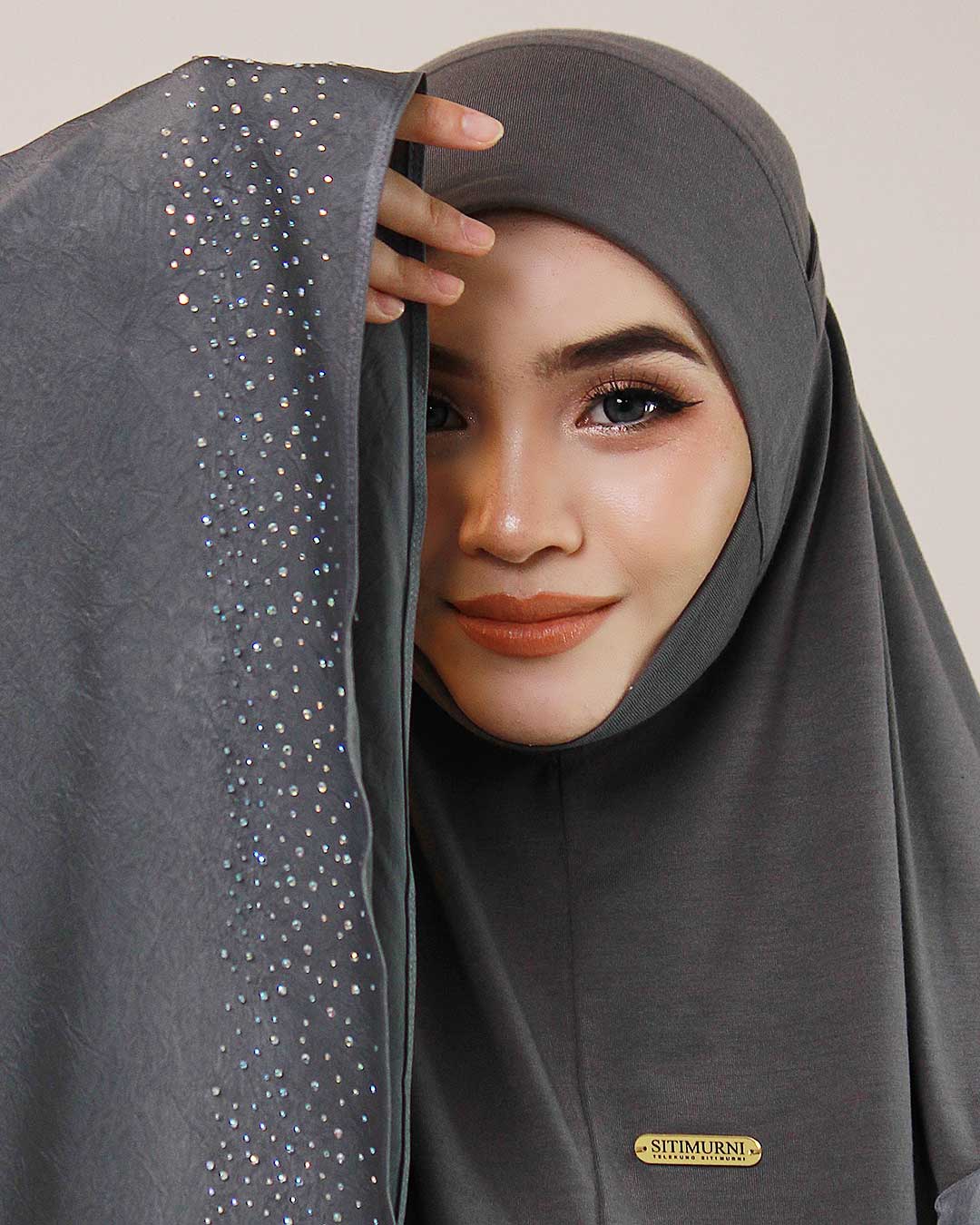 SALSABILA IN SHADOW GREY