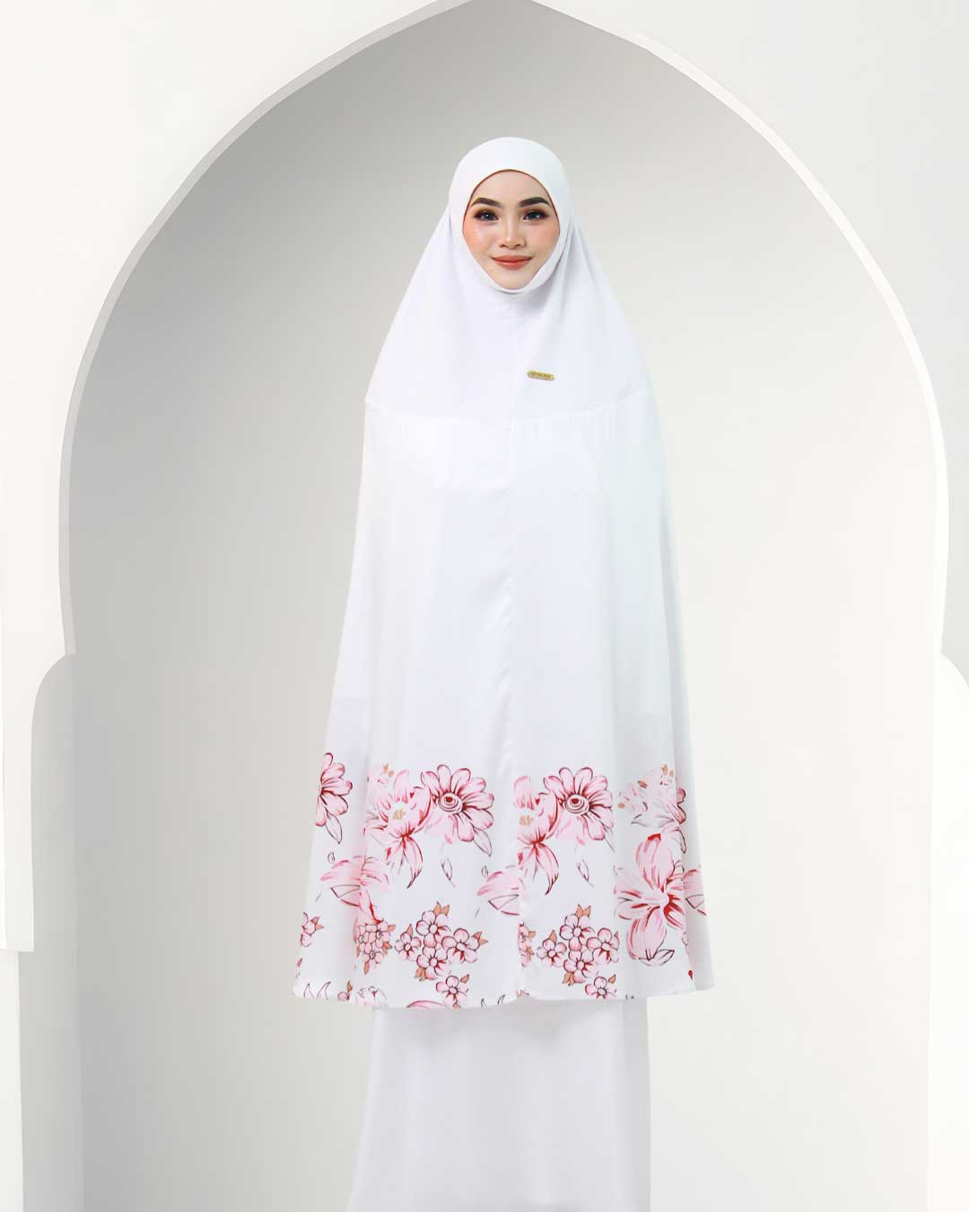 RAFIYANA IN WHITE