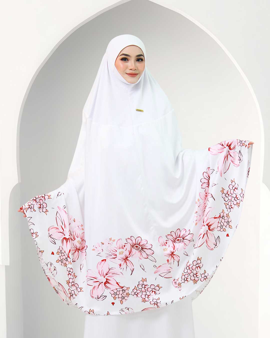 RAFIYANA IN WHITE