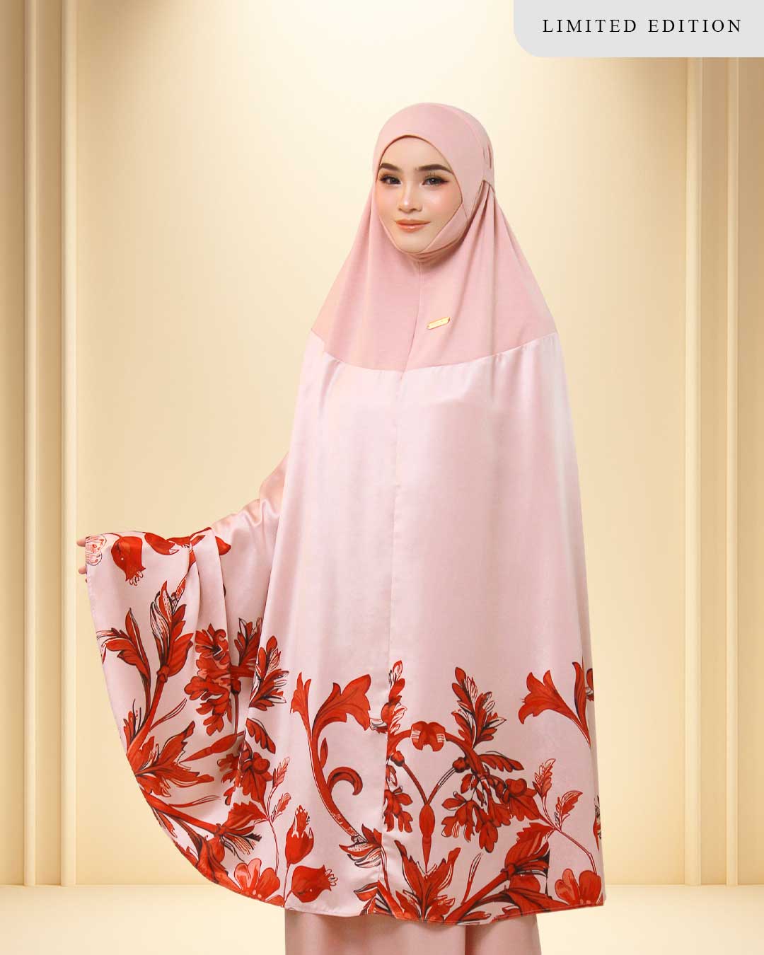 YASMIN SOFIAH IN PINK