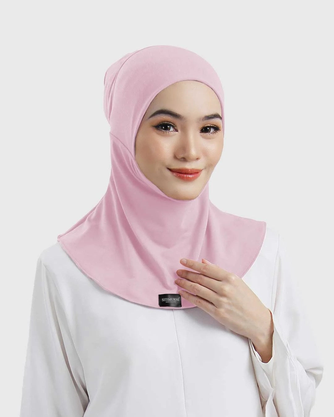 CLASSIC CHIN IN DUSTY PEARL PINK