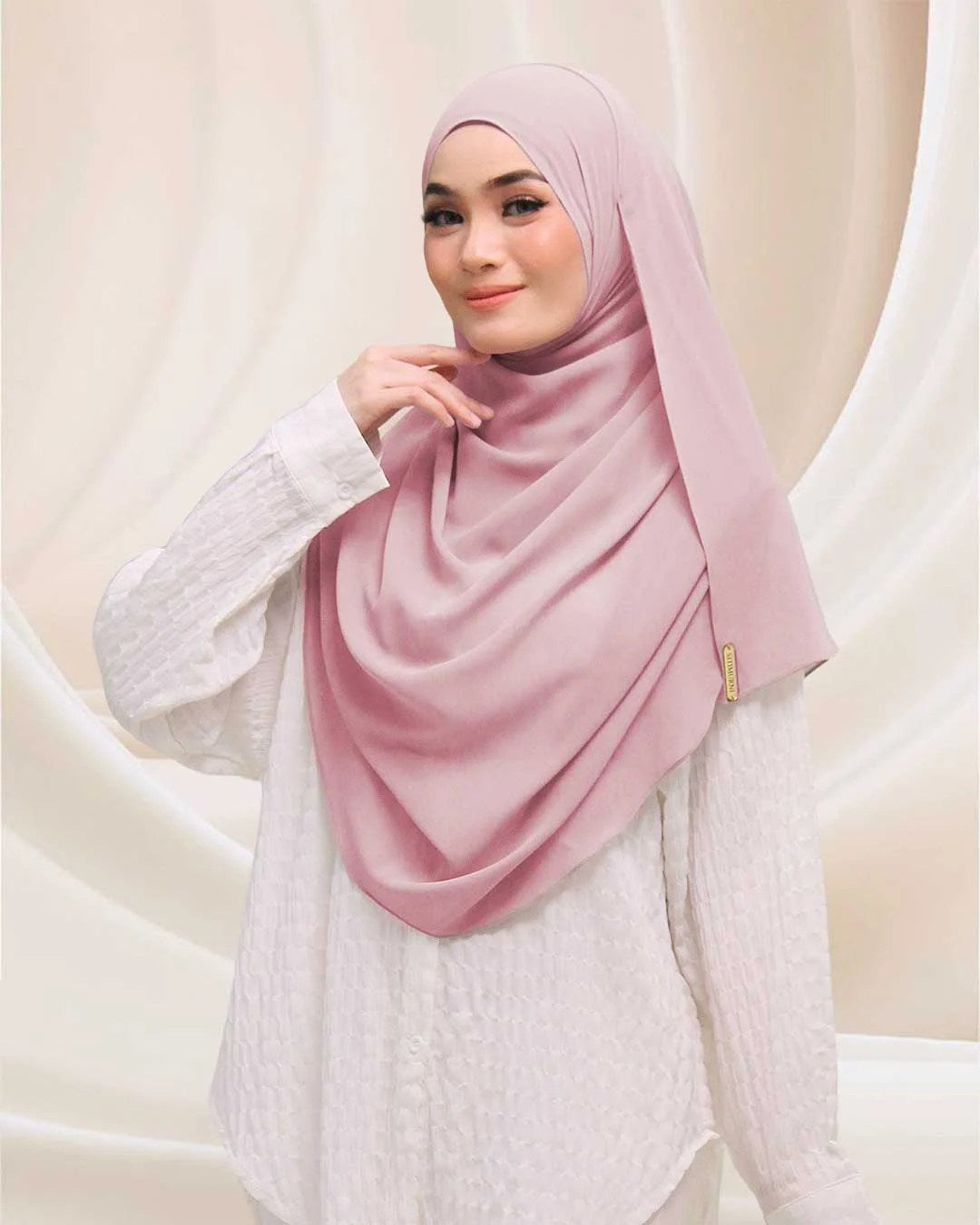 NUFA ALLURA IN BABY GUM PINK