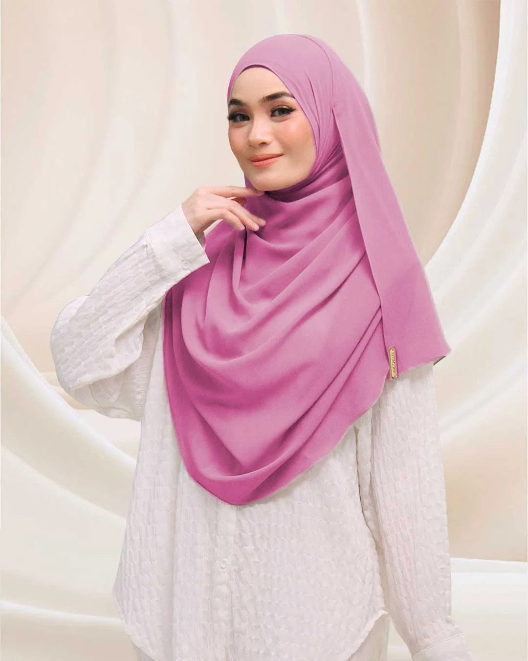 NUFA ALLURA IN MAGENTA PINK