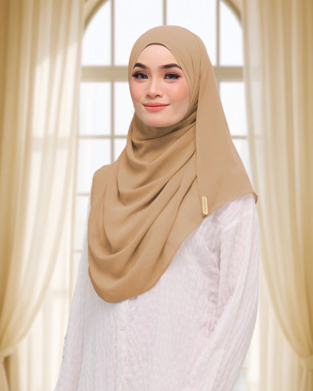 NUFA PLAIN IN SAND BROWN